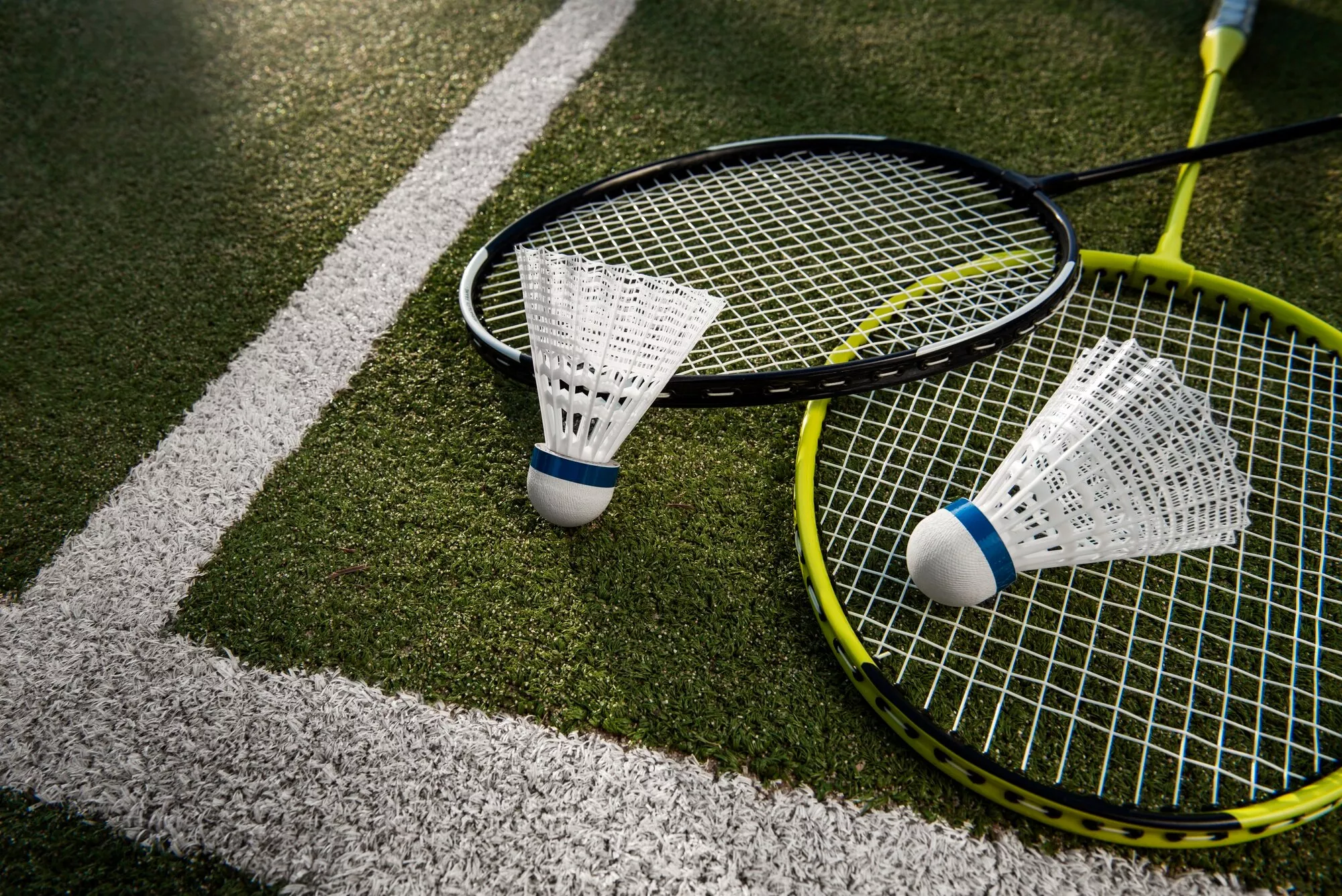 badminton-concept-with-shuttlecock-racket-23-2149940859-69ddf7c196153