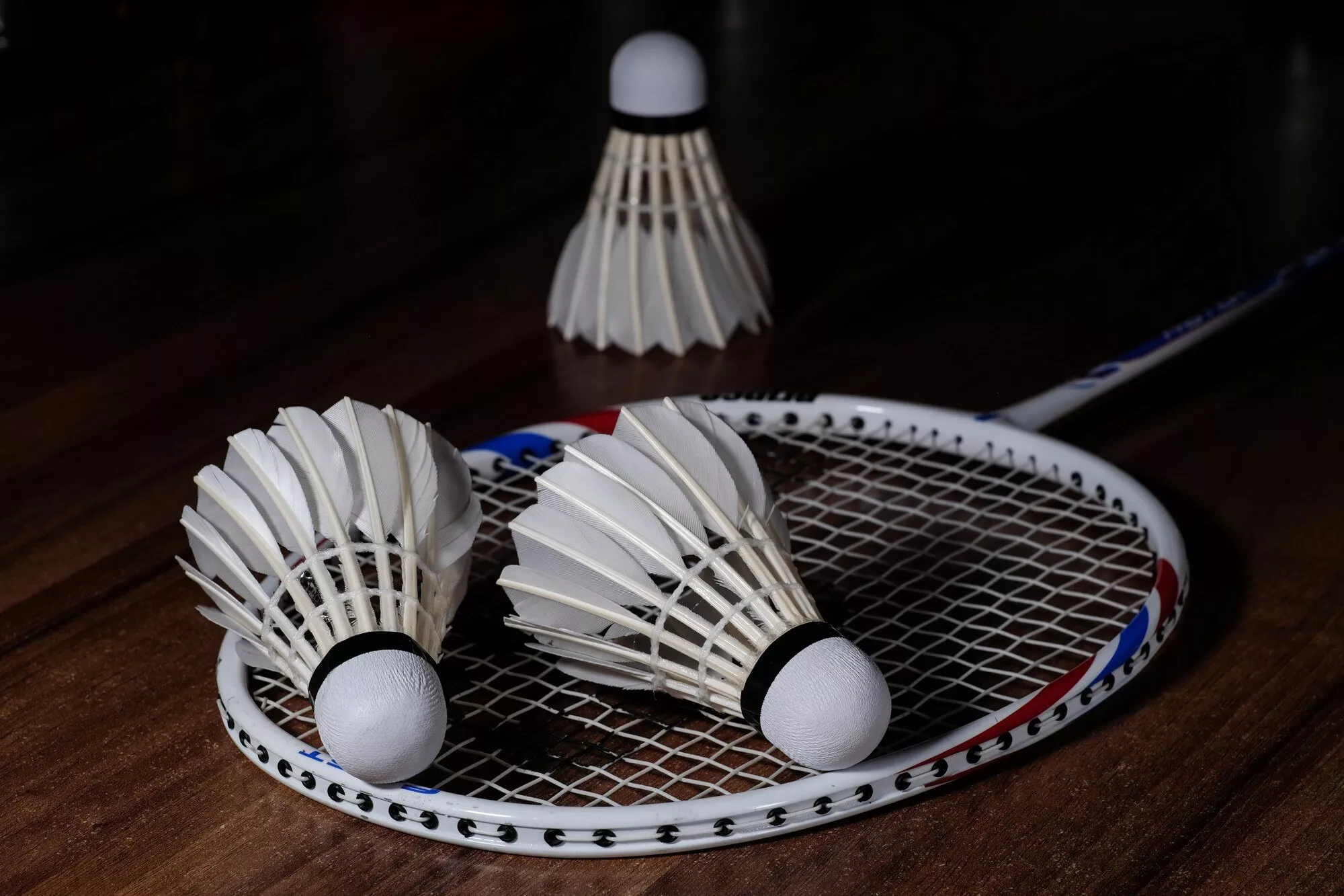 three-white-shuttlecocks-badminton-racquet-181624-16765-69fad7bfde3d5